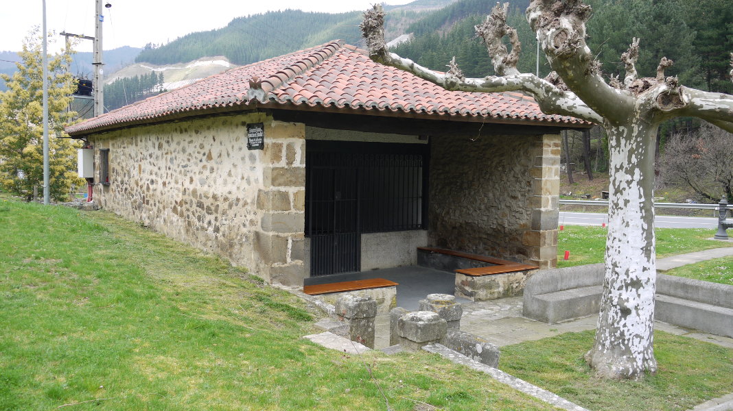 Aingeru Guardakoa ermita Eskoriatzan