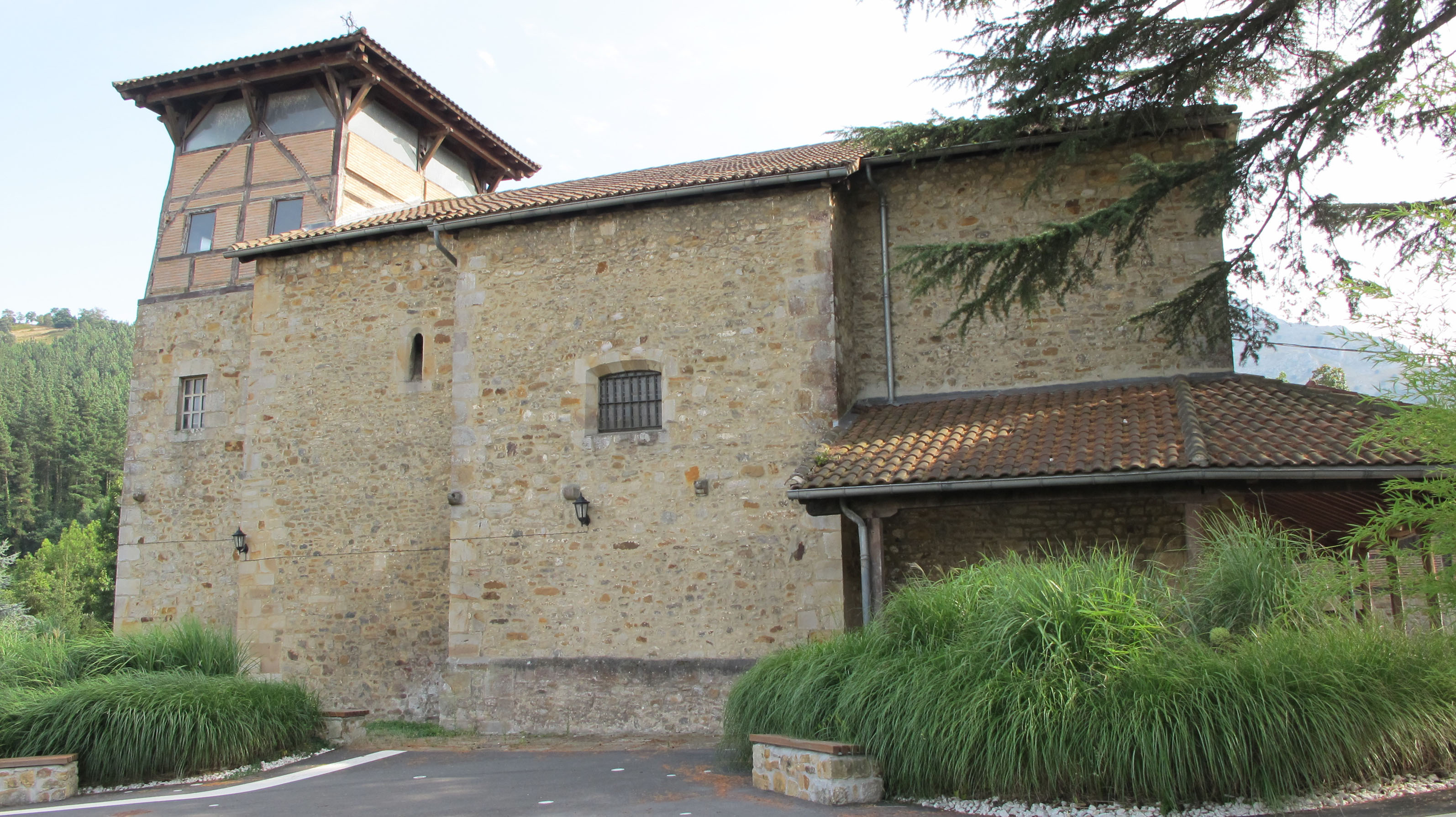 Bariko San Nikolas eliza, Izurtza