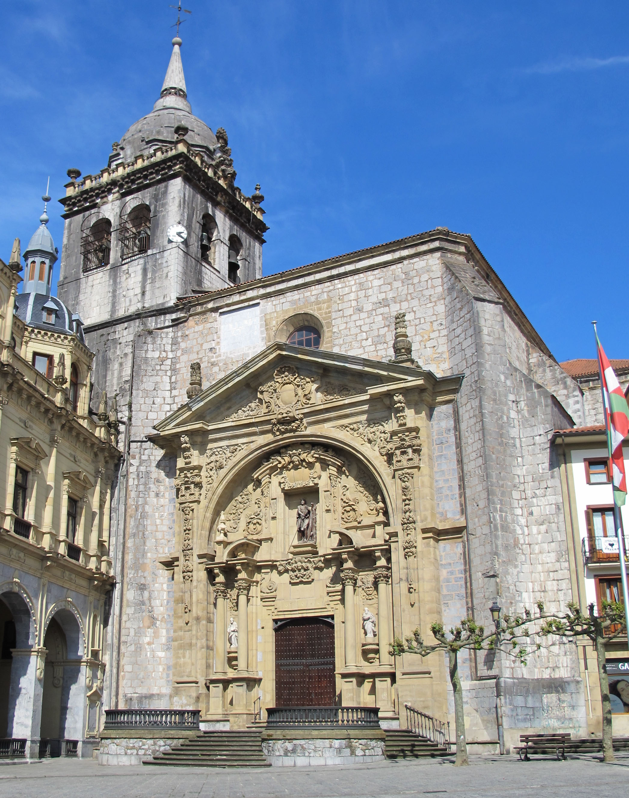 San Juan Bautista eliza, Hernani