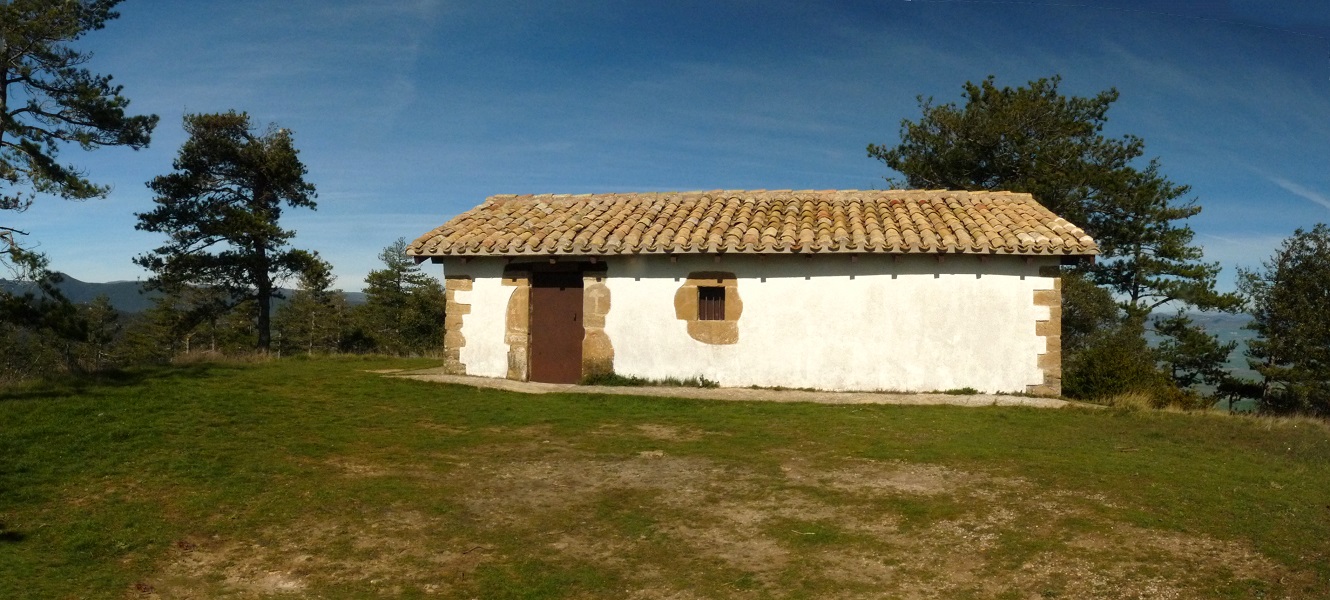 Santa Ageda ermita, Ertxubiako tontorrean