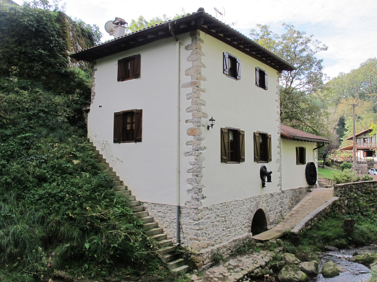 Uxaneko errota, Bera