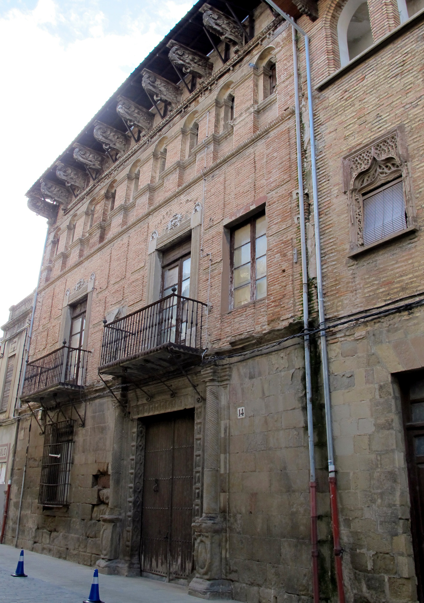 Guendulain jauregia, Zangoza