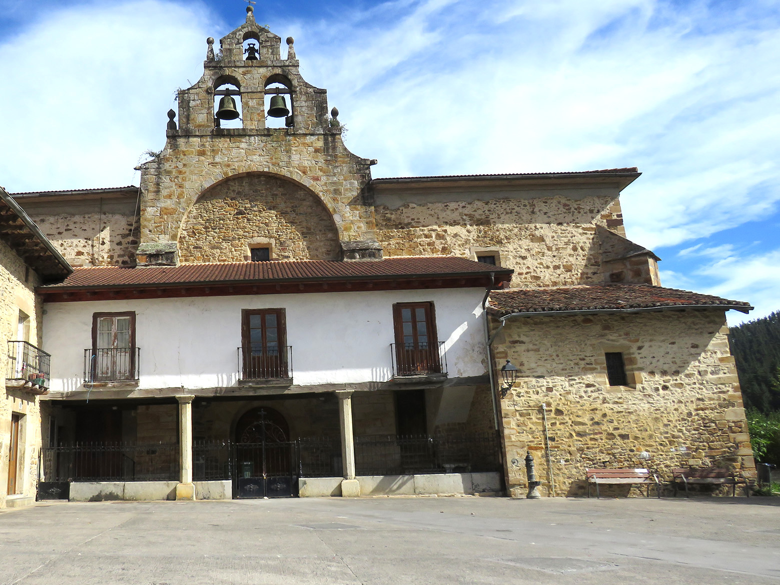 Maria Magdalena eliza, Luiaondo-Aiara
