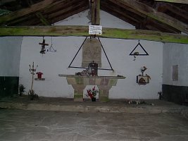 Mendaurreko ermitaren barnekaldea