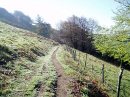 Atxolin HMtik inguratzen duen bidea