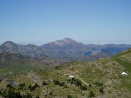 Ernaz lepoaren ingurutik ikusita