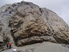 Las dos chimeneas posibles. Recomendable arn?s.