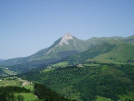 Mendebaldetik ikusita