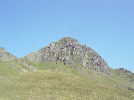 Moines tontorrera bidean