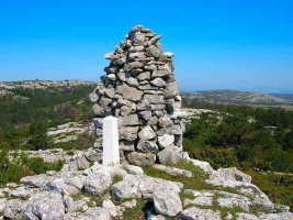 Cima de Coronas,detr?s Repico.