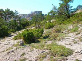 A nuestra izda el macizo de Kruzeta.