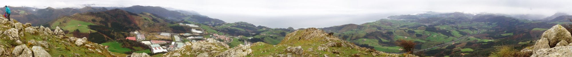 Ikuspegi zabala tontorretik