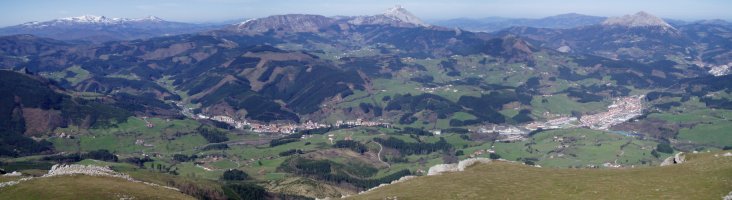 Kurutzebarritik ipar-mendebaldera ikuspegia