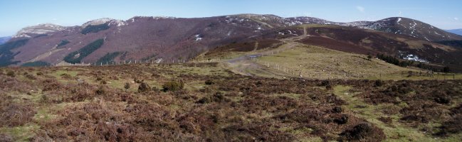 Tontorretik ekialdera ikuspegia