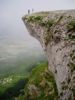 Iparraldeko amildegia tontorretik gertu