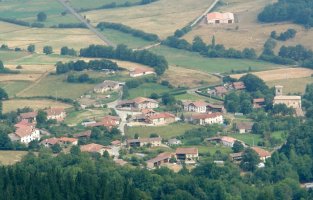 Aperregi tontorretik ikusita