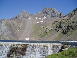 Pecicoko beheko urtegitik ikusita