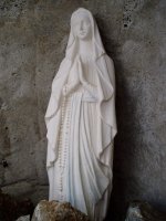 Lourdeseko amabirginaren irudia