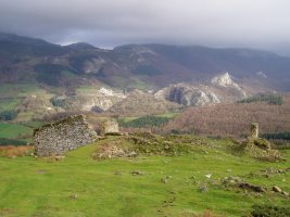 Mikeleteen etxearen hondakinak