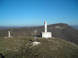 Kapitate mendia  (atzekaldean , San Kristobal)