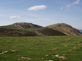 Goñiburu eta Goñiburutxikia