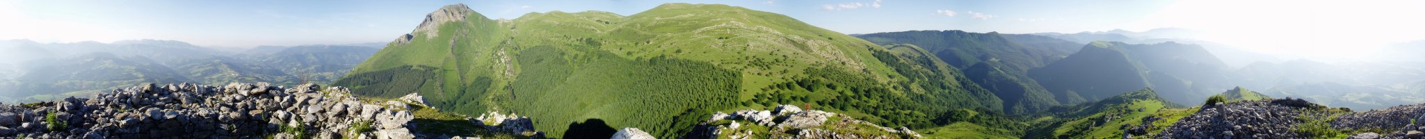 Tontorretik 360ºtako ikuspegia