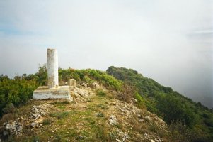 Dos Hermanaseko gailurra