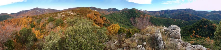 Panorama zabala Irugain Haitzeko gailurretik