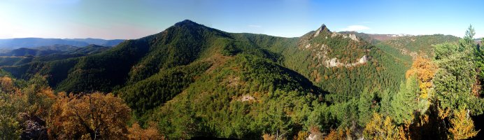 Orlagatu eta Iburtu haitza Oihanburuatik
