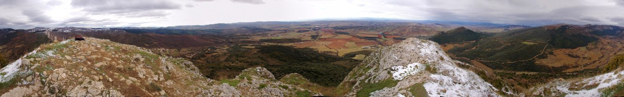 Gailurretik 360 graduko panoramika