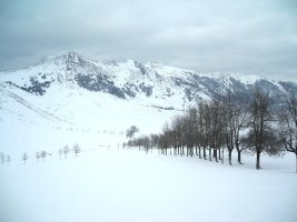 Urbia eta  Aizkorri  mendikatea