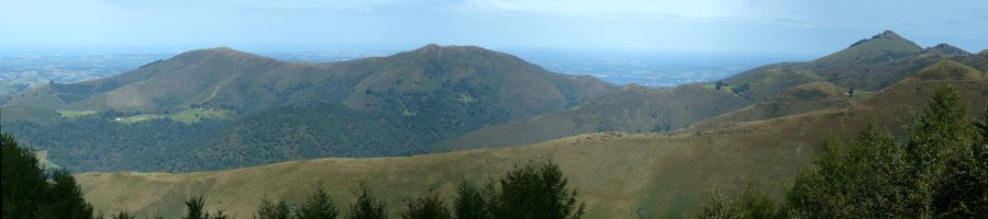 Atxulegi eta Mondarrain, Lizartzu aldetik ikusita