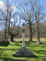 Santa Teodosiako lizarrak eta gurutzea