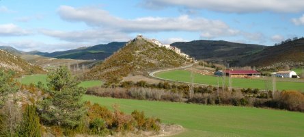 Aspurz-Aspurgi herria Santa Kolonbako bidetik