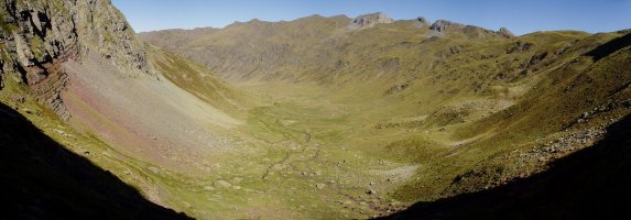 La Rinconada, Anayeteko lakuetara igotzen den bidetik ikusita