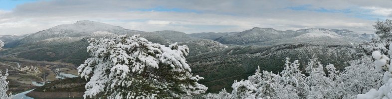 Nagore, Elke eta Aretako mendiak Zaziaindik