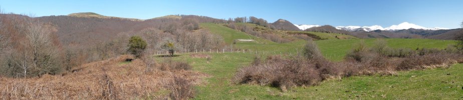 Panorama Urkiarrietatik: Azalegi, Sariozar, Mozolo, Orhi...