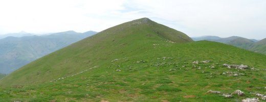 Mendimotxa eta Adartzaren arteko lepoa