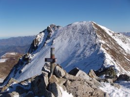 Peña prieta Tres Provincias-etik