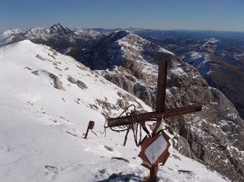 Gandorretik, atzean Curavacas