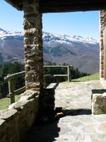 Elortxikiko aterpetik Aizkorri aldeko ikuspegia