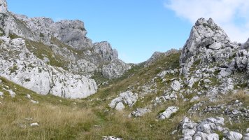 IEko hegiko bidetik tontorra ikusten denean