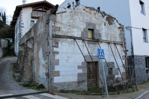 Santa Krutz ermita Betelun