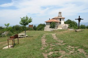 Aisigune bat dago bere inguruan