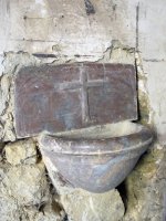 Ur bedeinkatu ontzia barruan