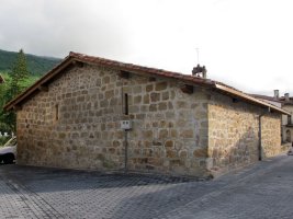 Nuestra Señora de los Milagros ermita Ziordian