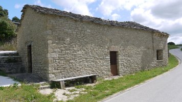 Virgen del Camino ermita Iturgoien aldean