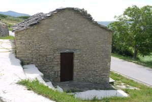 Virgen del Camino ermita Iturgoien aldean