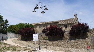 San Salbador baseliza Obanos aldean