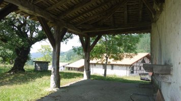 Santixago ermita Nabarniz aldean